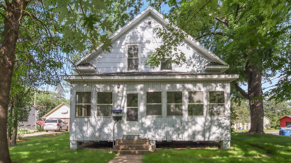 35 Hatten Avenue Property Photo 2