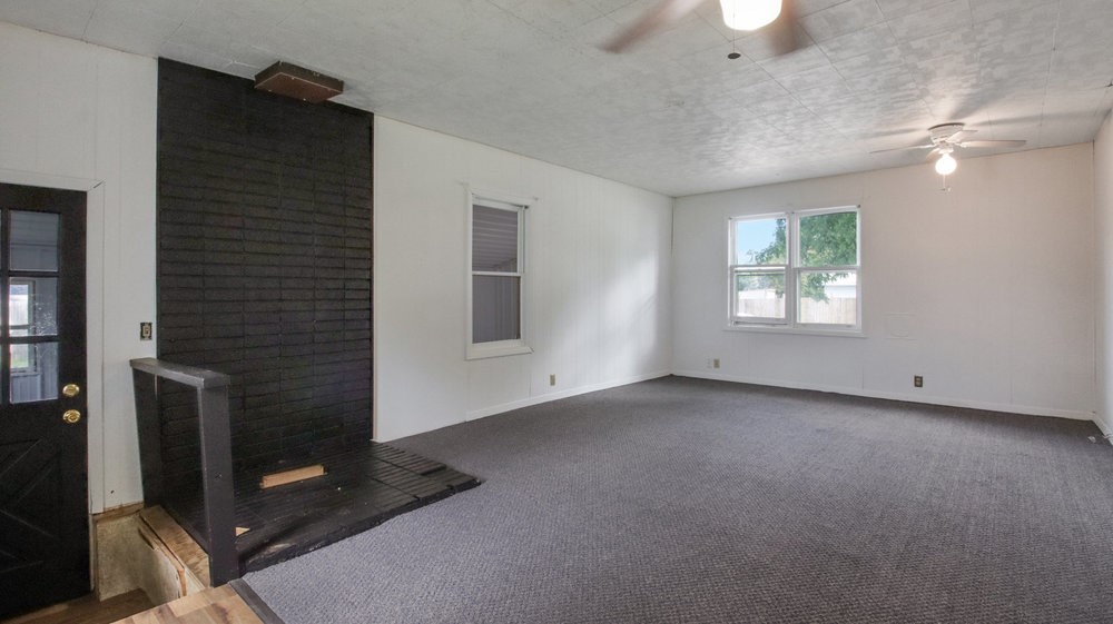 35 Hatten Avenue Property Photo 4