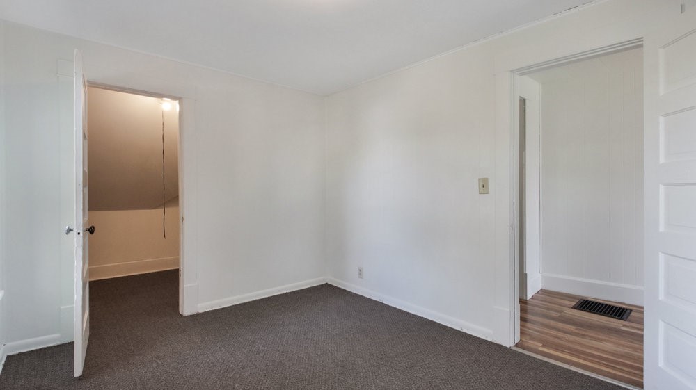 35 Hatten Avenue Property Photo 17