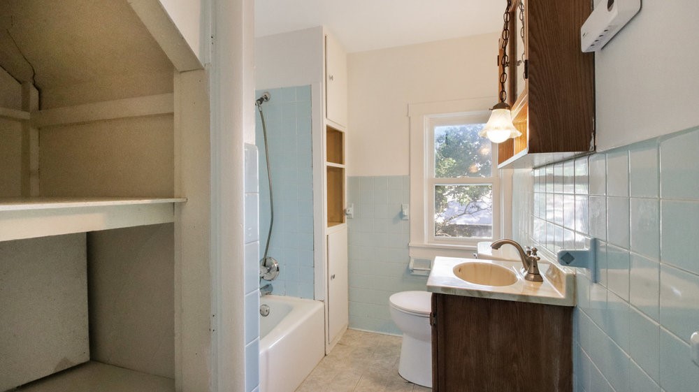 35 Hatten Avenue Property Photo 21