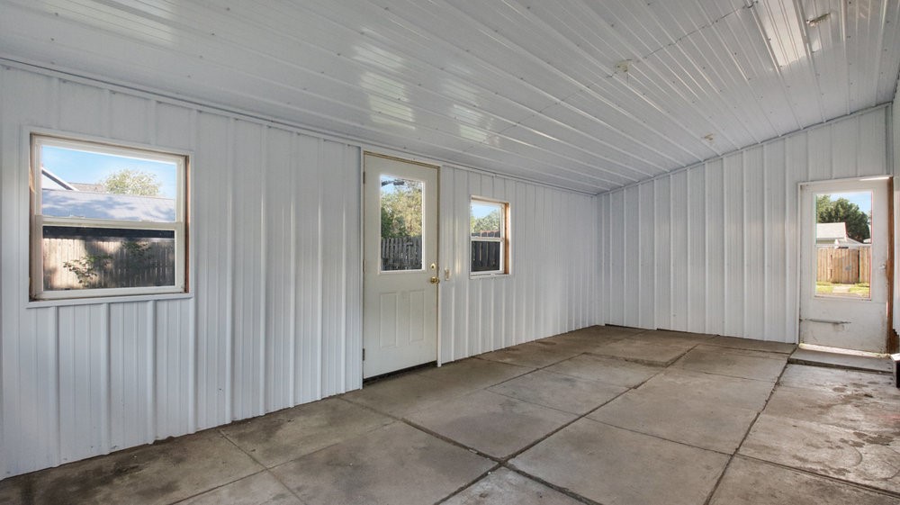 35 Hatten Avenue Property Photo 24