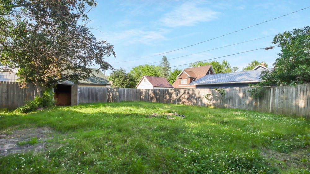 35 Hatten Avenue Property Photo 26