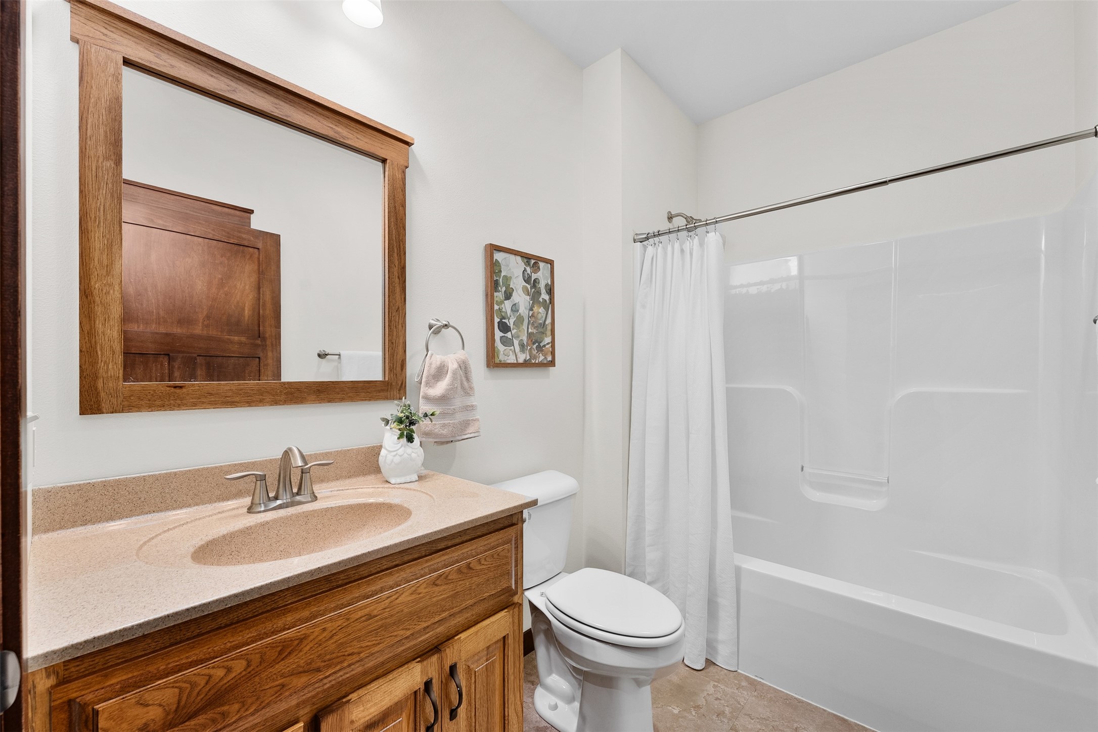 1904 Deblene Lane Property Photo 11