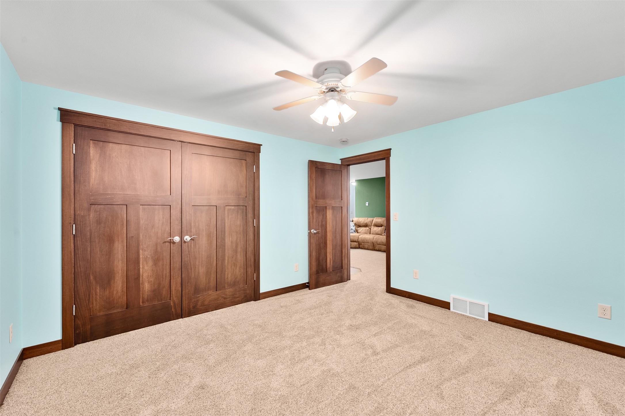 1904 Deblene Lane Property Photo 38