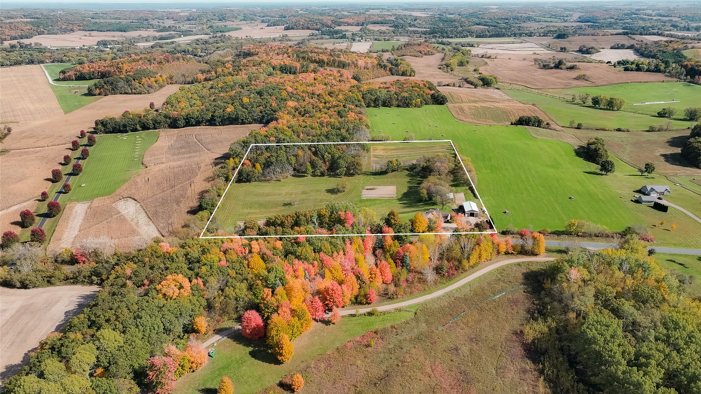 8063 North Road Property Photo 3