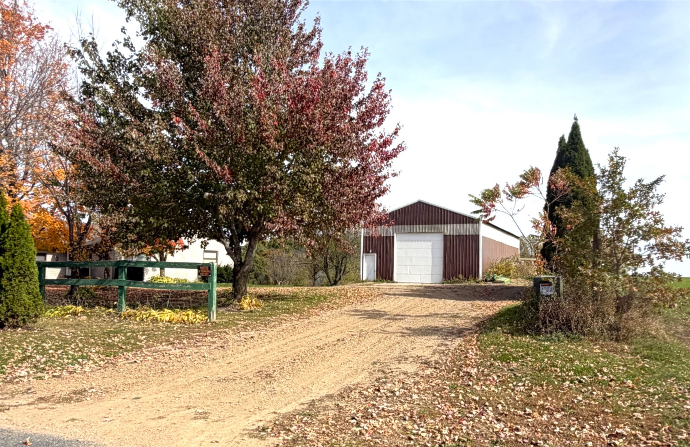 8063 North Road Property Photo 10