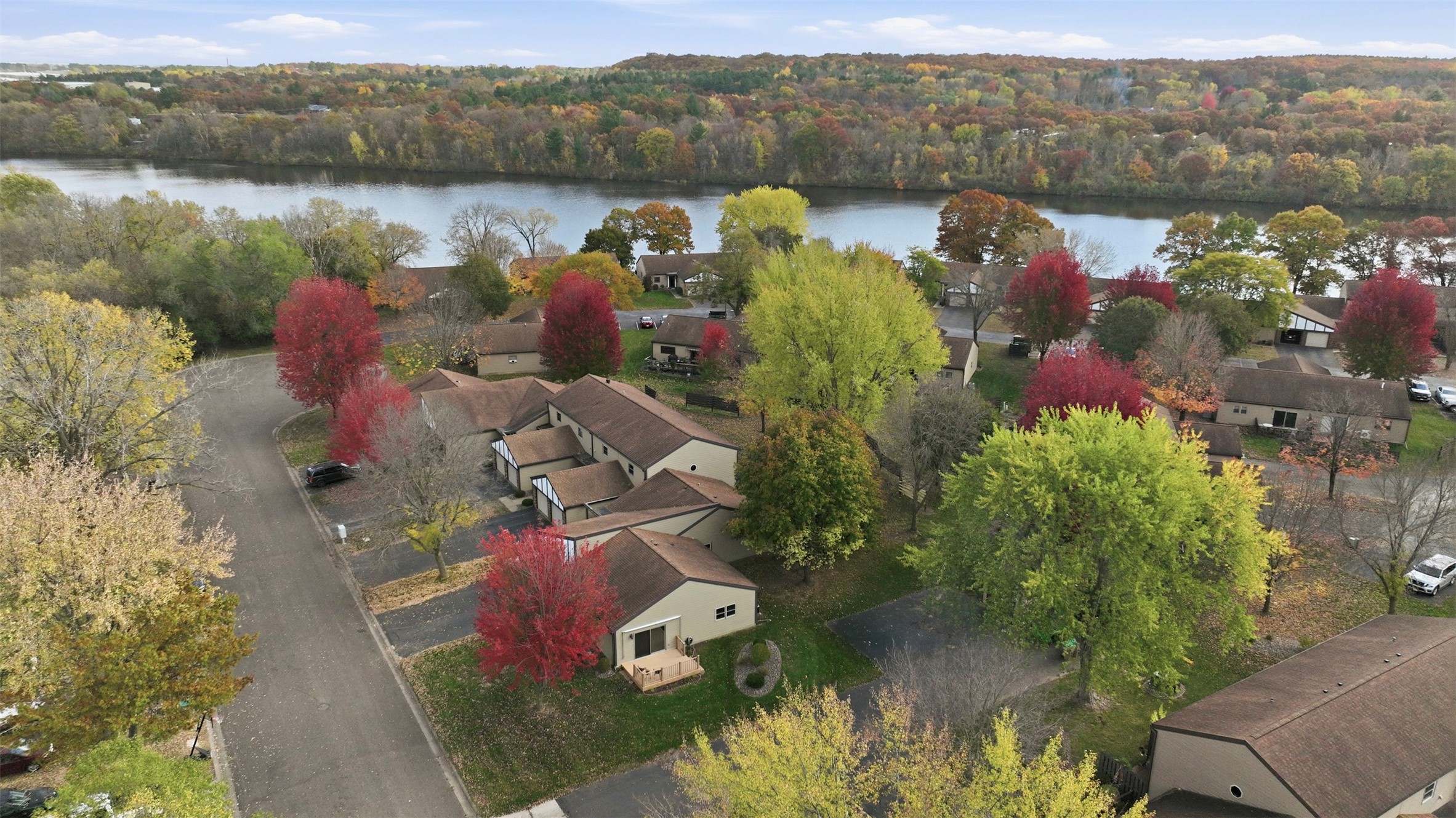 41 Stump Lake Road Property Photo 2