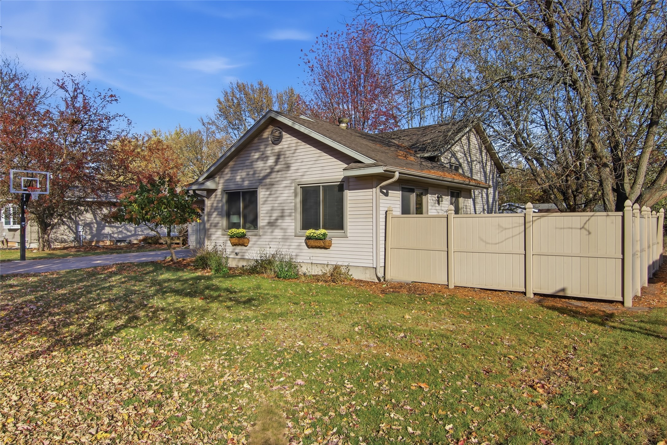3135 Green View Drive Property Photo 24