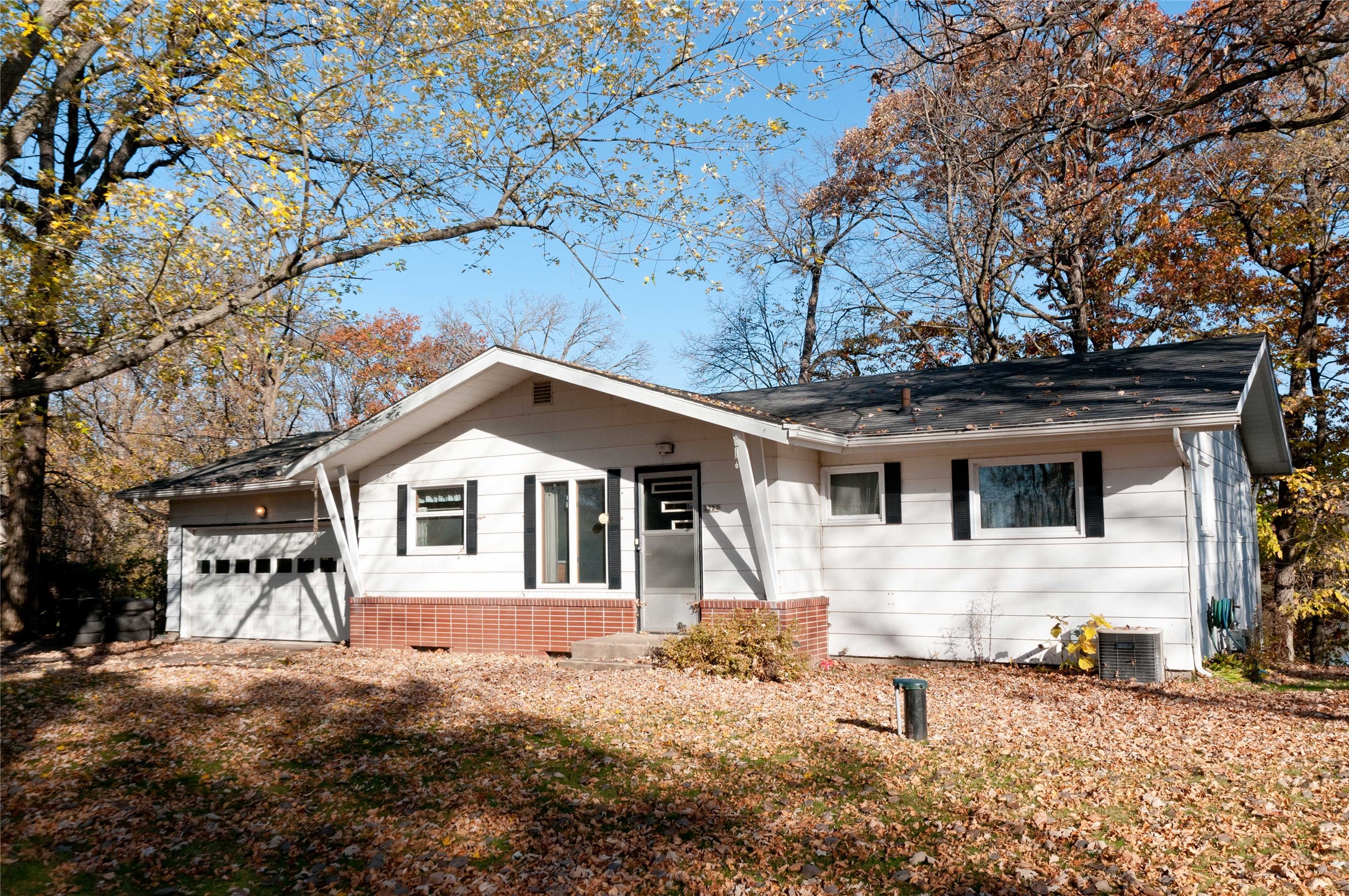 2227 20 1/2-20 1/4 Street Property Photo 2