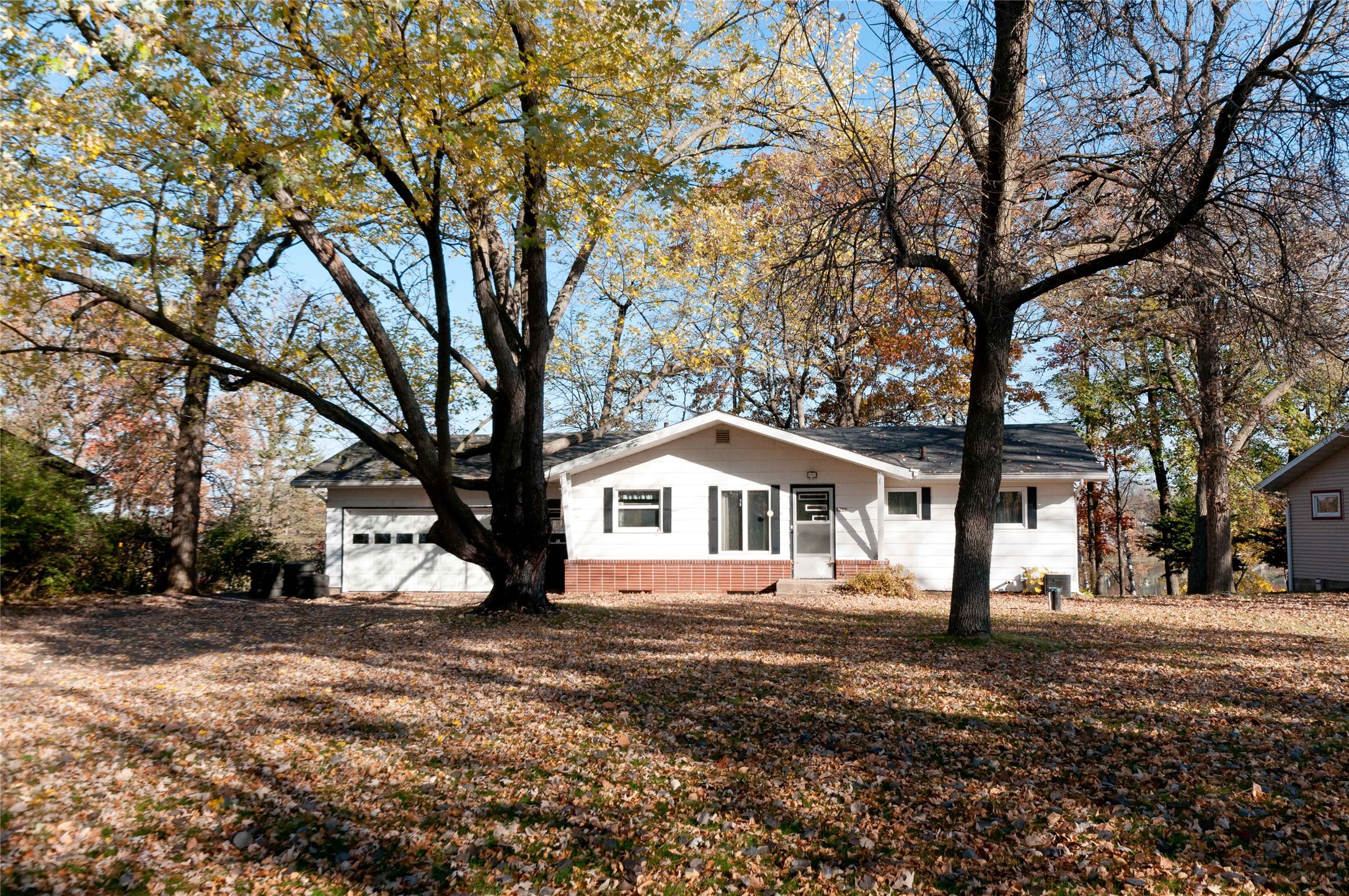 2227 20 1/2-20 1/4 Street Property Photo 3