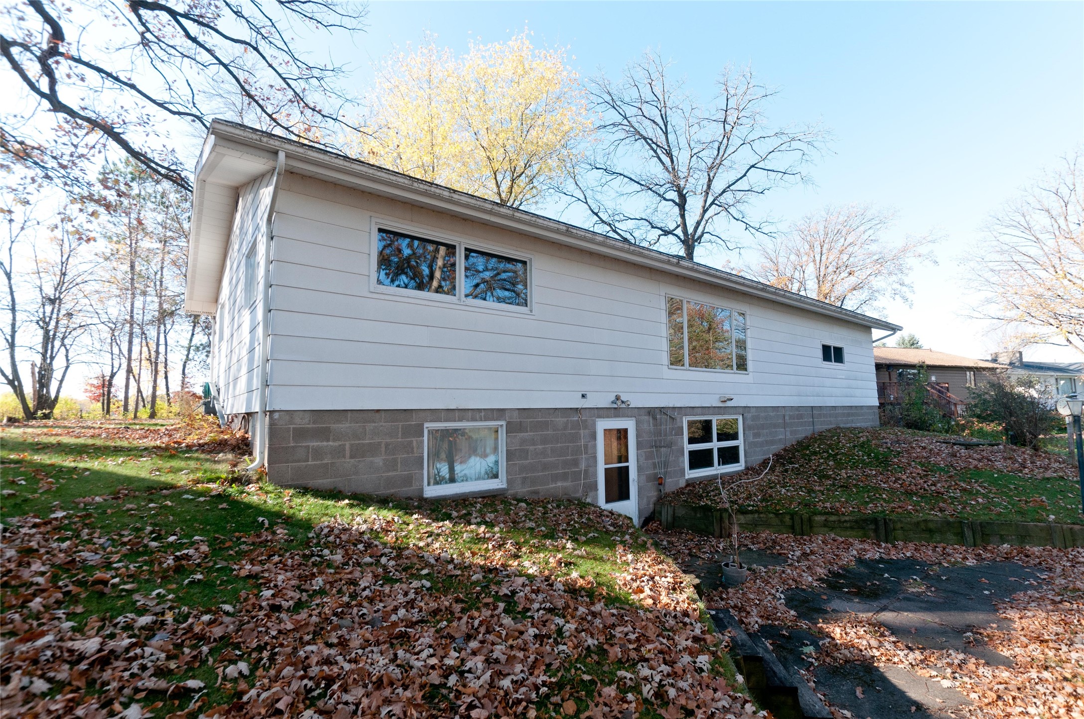 2227 20 1/2-20 1/4 Street Property Photo 5
