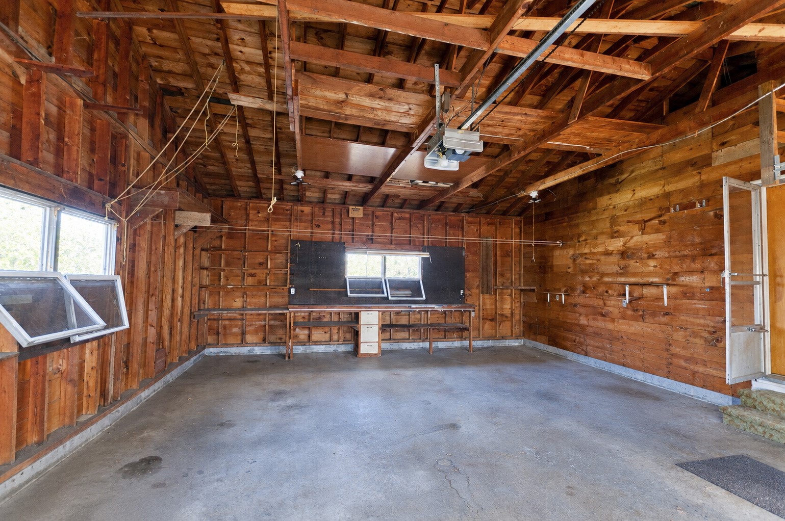 2227 20 1/2-20 1/4 Street Property Photo 11