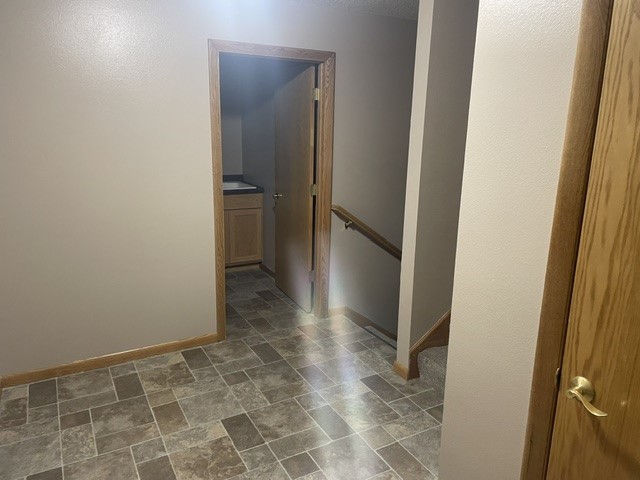 1909 Southridge Avenue Property Photo 3