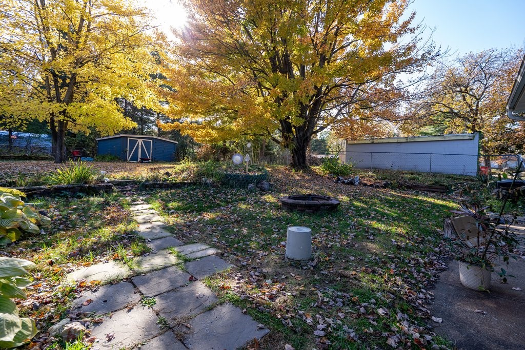 3001 W Cameron Street Property Photo 36