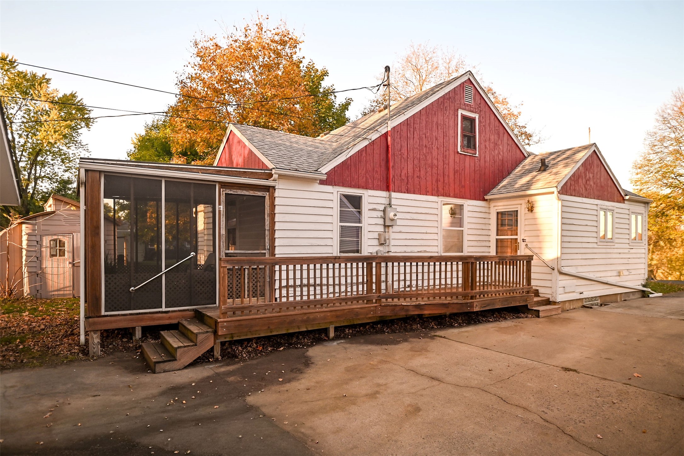 843 Hopwood Avenue Property Photo 29