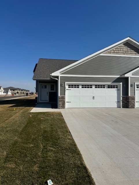 4967 Woodland Park Drive Property Photo 1