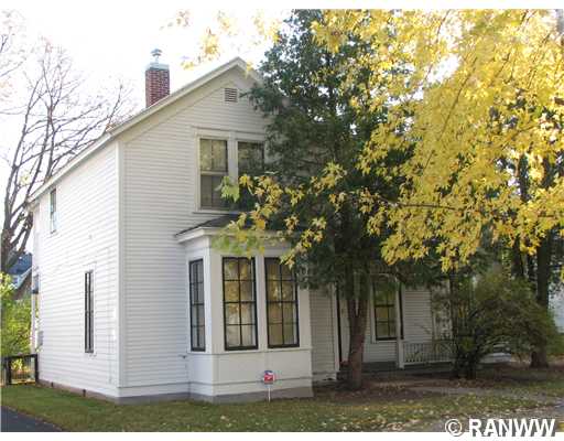 2413 4th Street Property Photo 1