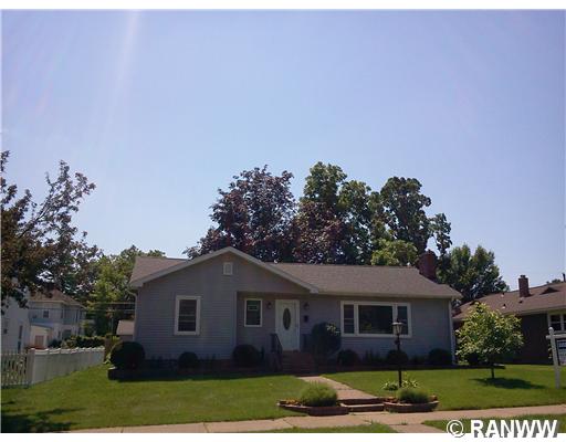 325 Willow Street Property Photo 1