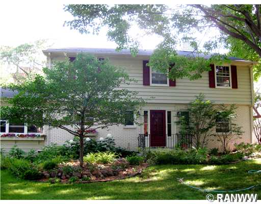 121 Park Place Property Photo 1