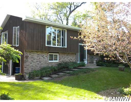 3330 Riverview Drive Property Photo 1