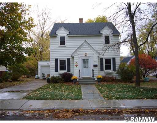 1810 Woodland Avenue Property Photo 1