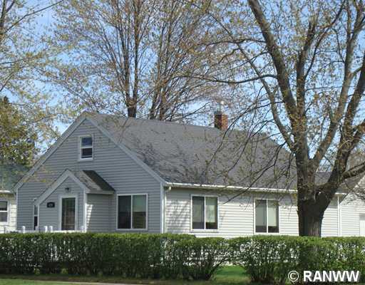 620 W Eau Claire Street Property Photo 1