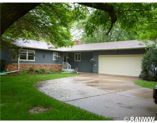 1911 Welsh Drive Property Photo 1