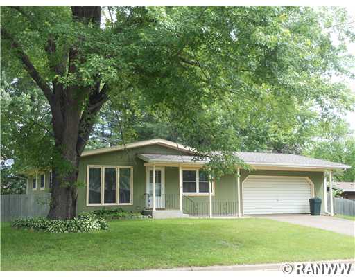 1010 W Elm Street Property Photo 1