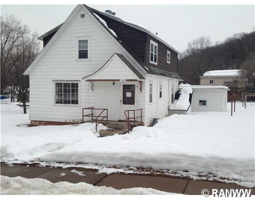 1102 Brookline Avenue Property Photo 1