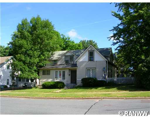 1622 Summit Street Property Photo 1