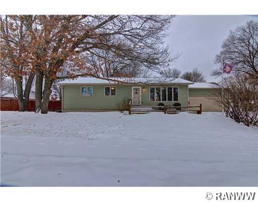 611 S Willson Drive Property Photo 1