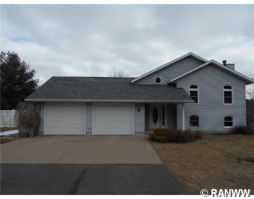 S8437 Wren Drive Property Photo 1