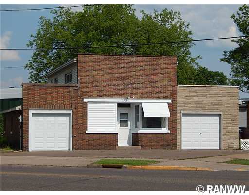 601 E Grand Avenue Property Photo 1