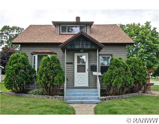 1536 Sherwin Avenue Property Photo 1