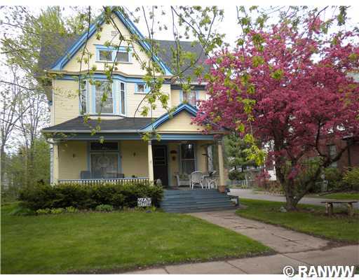 330 Lincoln Avenue Property Photo 1