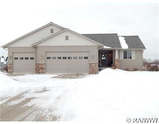 1515 Willow Creek Parkway Property Photo 1