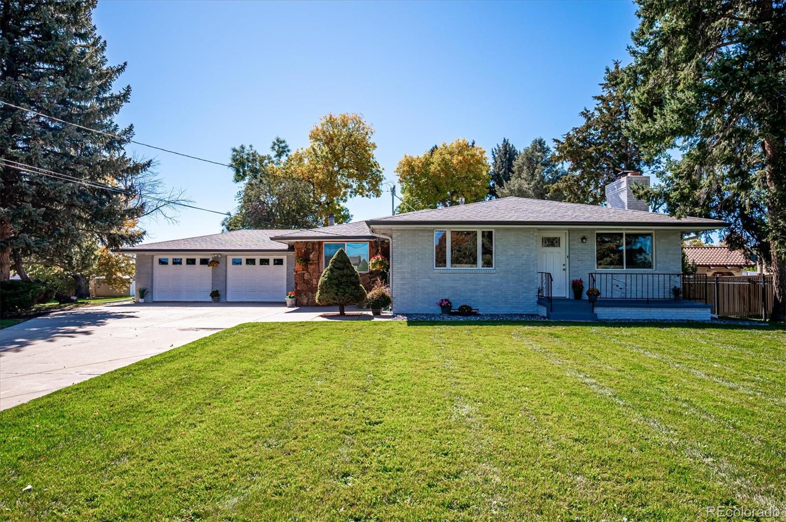 8690 W Jefferson Avenue Property Photo 1
