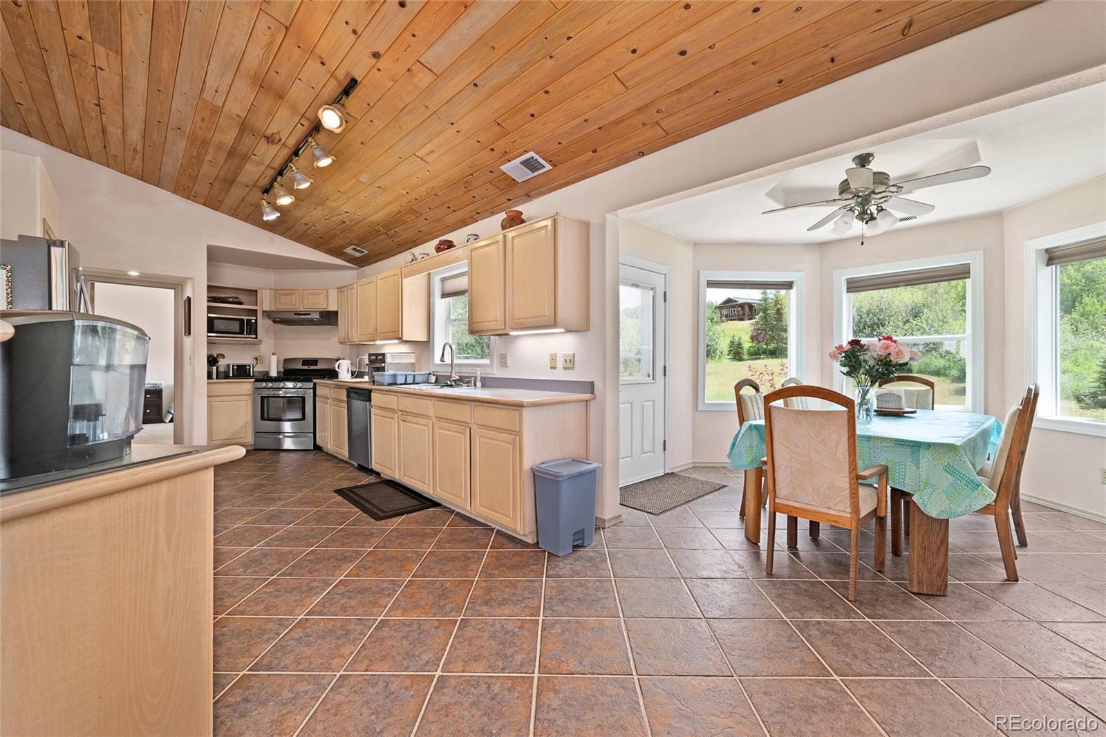 29950 Rock Point Trail Property Photo 8