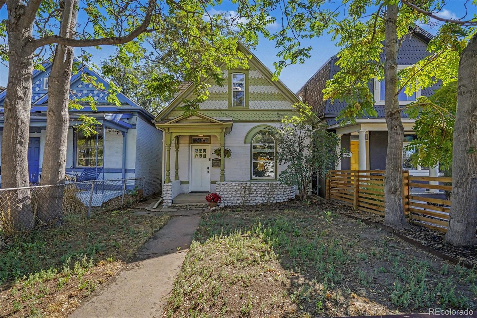 1020 Kalamath Street Property Photo 1