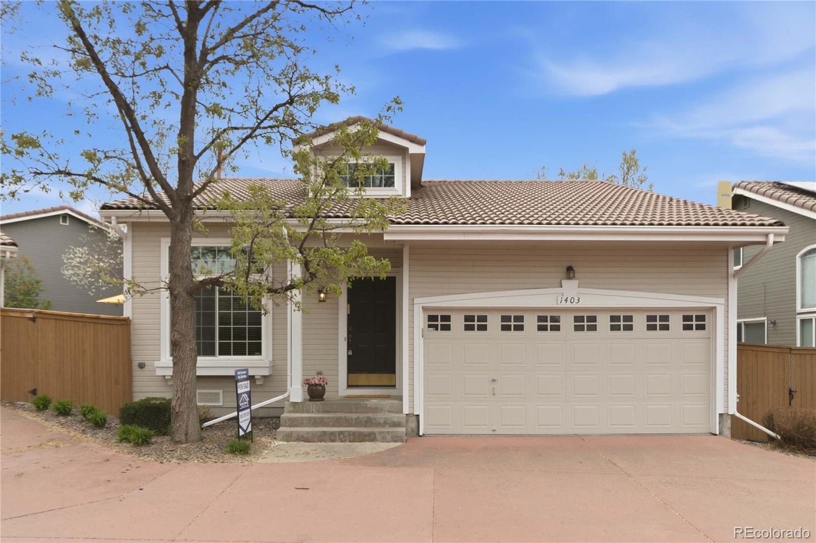 1403 Laurenwood Way Property Photo 1
