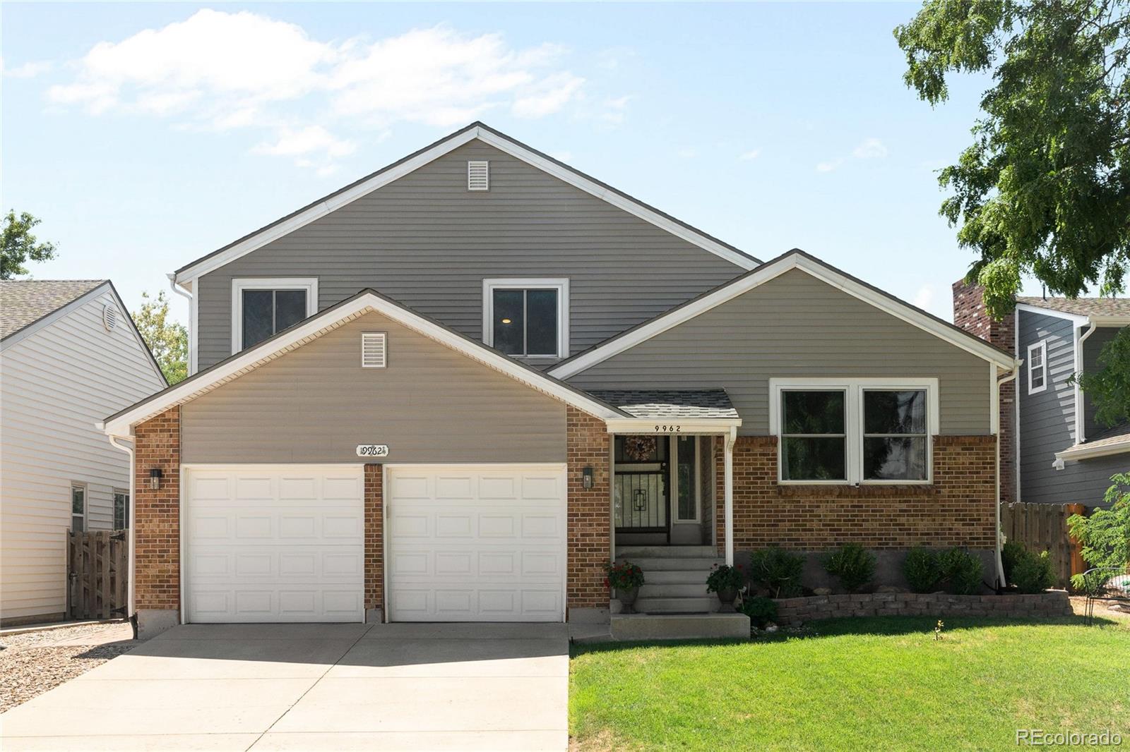 9962 W 82nd Place Property Photo 1