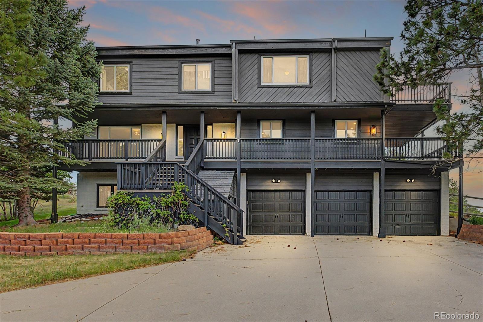 8286 Lightening View Drive Property Photo 1