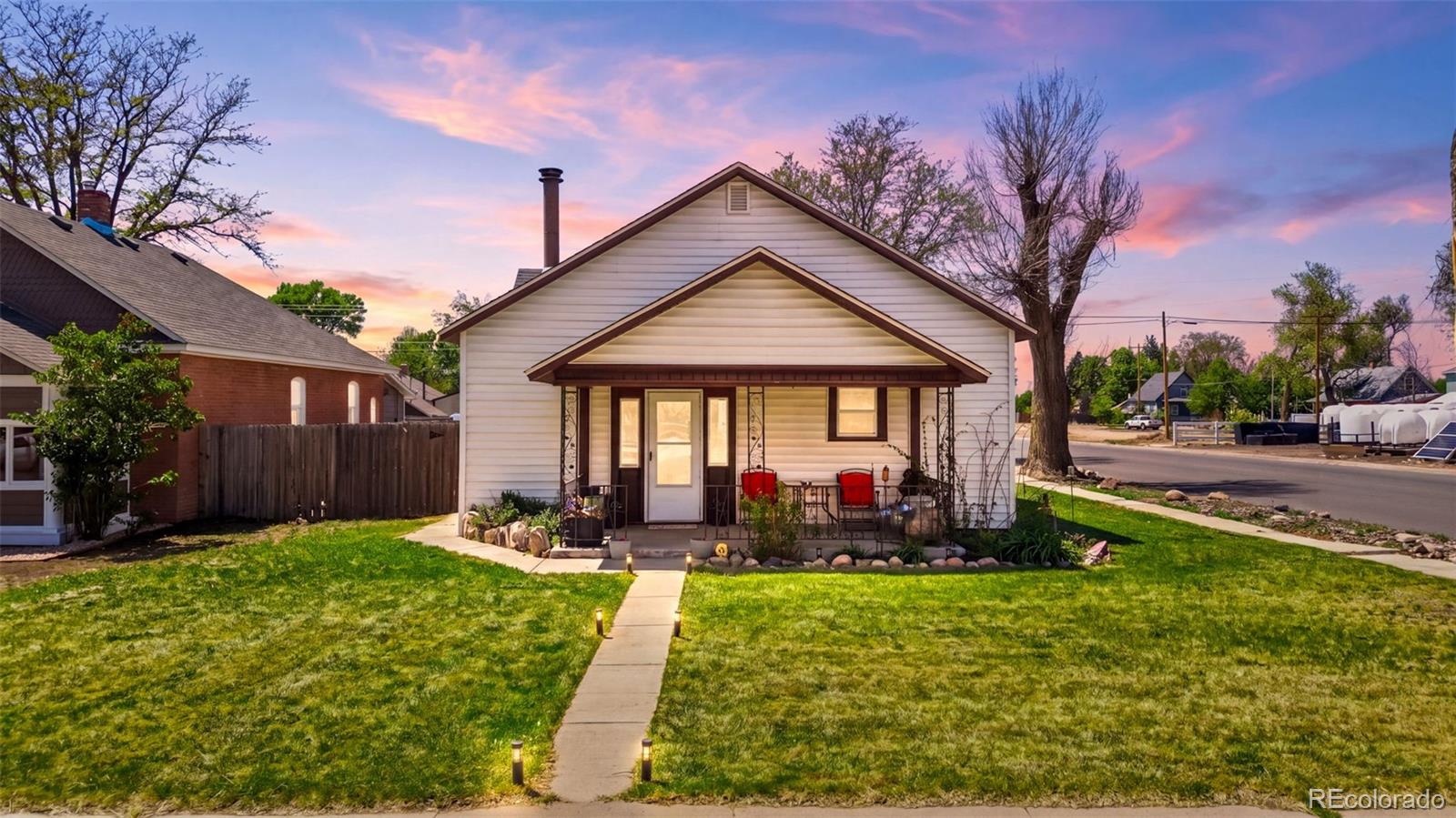 432 Elm Avenue Property Photo 1