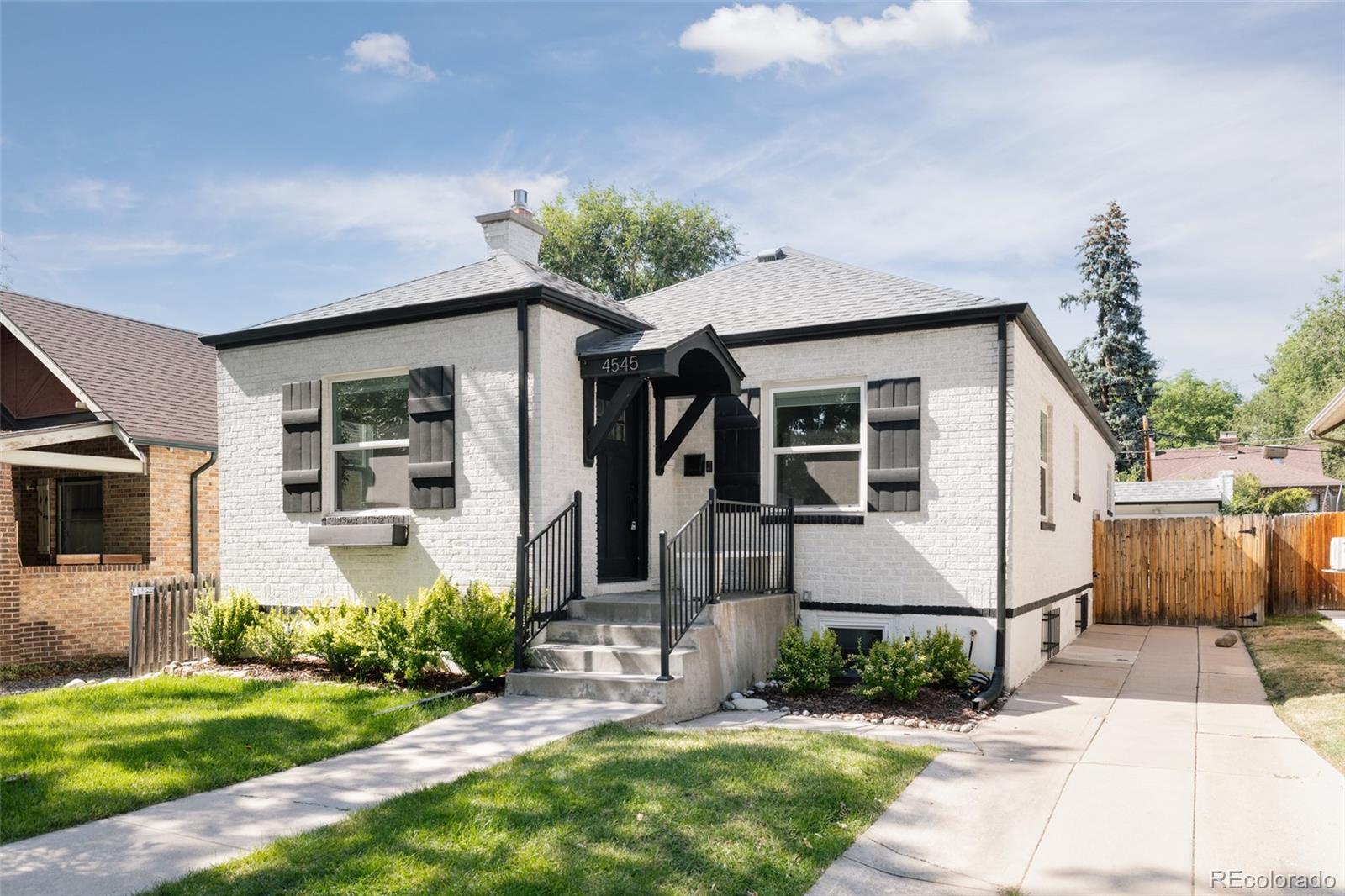 4545 Batavia Place Property Photo 1