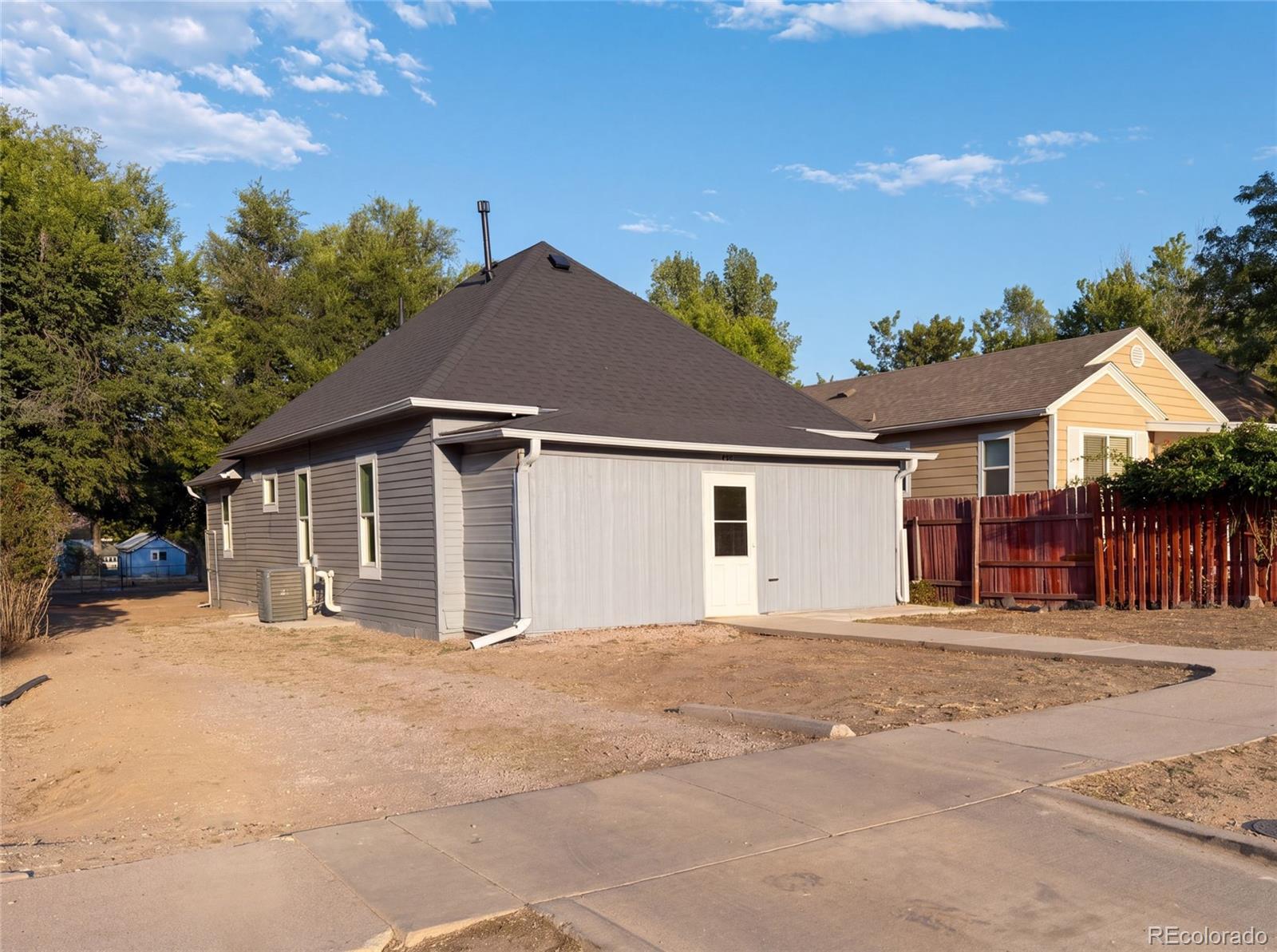1618 7th Avenue Property Photo 1
