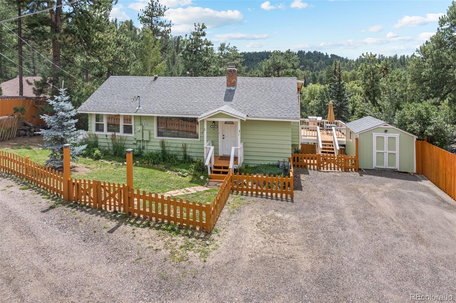 4805 S Blue Spruce Property Photo 1