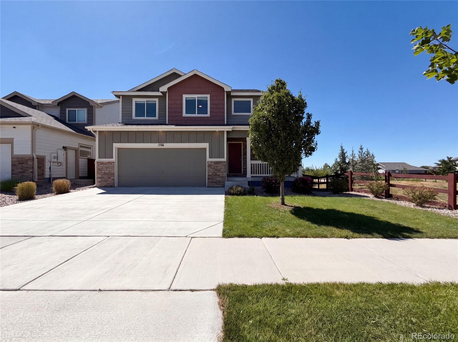 1726 Thrive Drive Property Photo 1