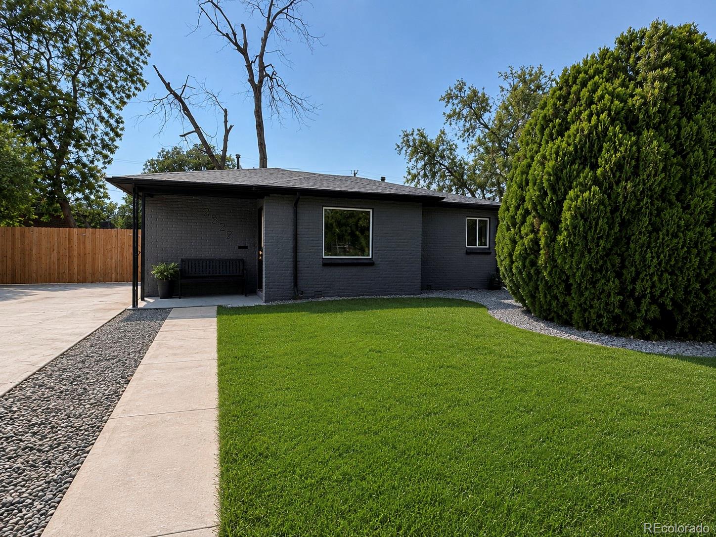 2921 Jasmine Street Property Photo 1