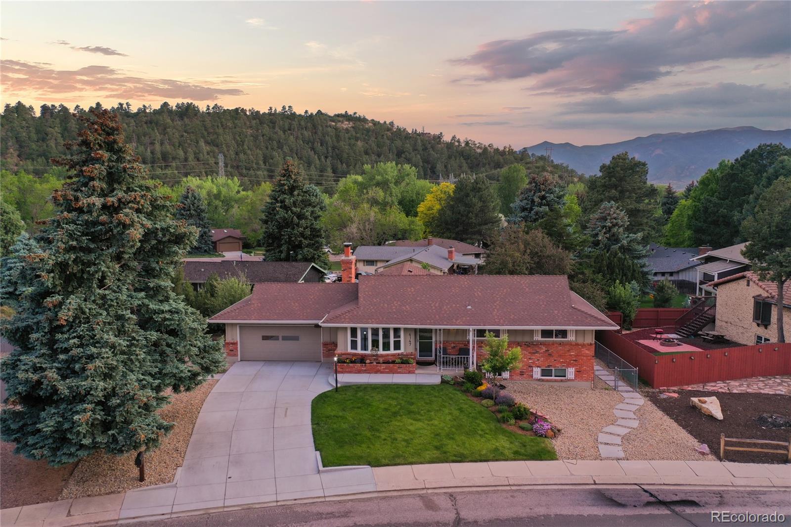 4147 Anitra Circle Property Photo 1
