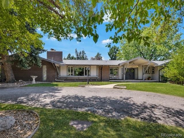 11 Meadowlark Lane Property Photo 1